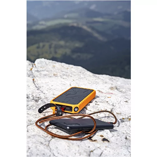 Power bank da 20.000 mAh 35W QC3.0 impermeabile e resistente con torcia Xtorm XR202 Xtreme , Immagine 10